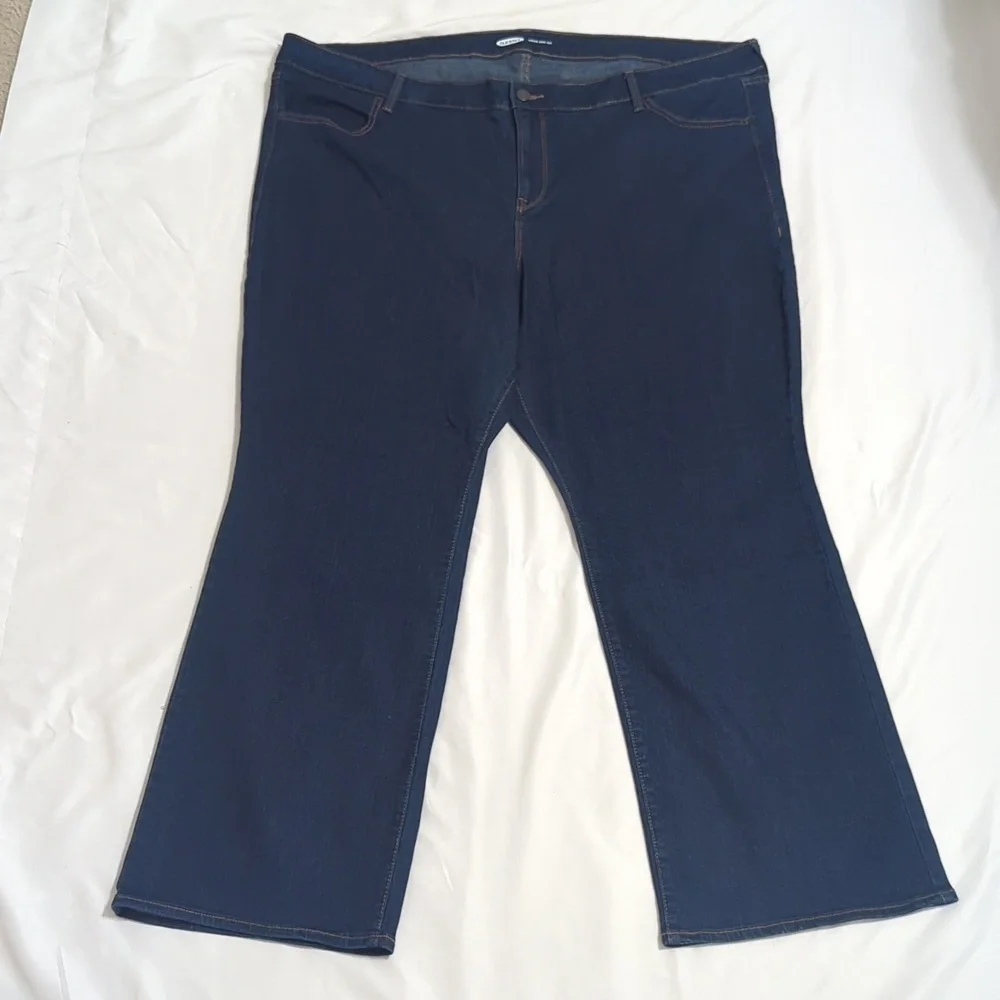 Old Navy High-Waisted Kicker Boot-Cut Jeans, Color Blue Size 26S